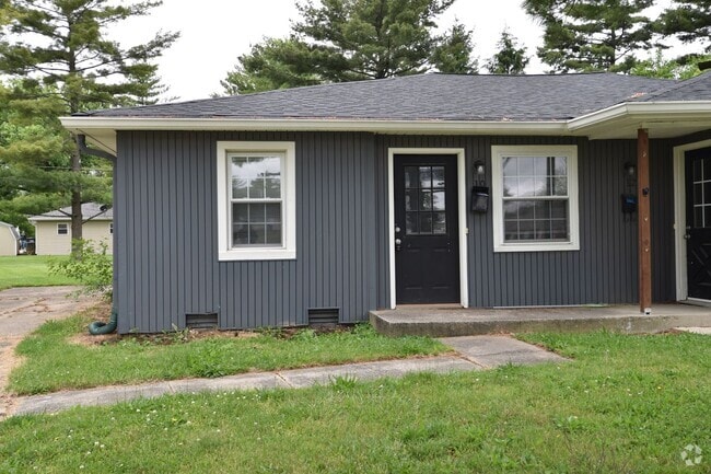 Building Photo - 1012-12 Lamplite Ct Rental