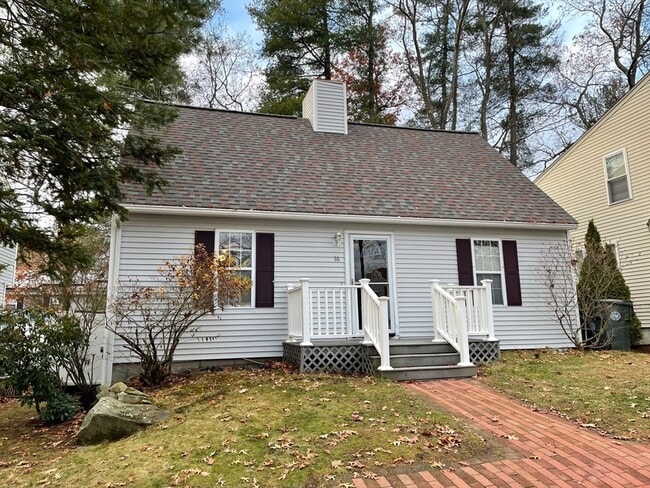 Photo - 16 Bowstring Way