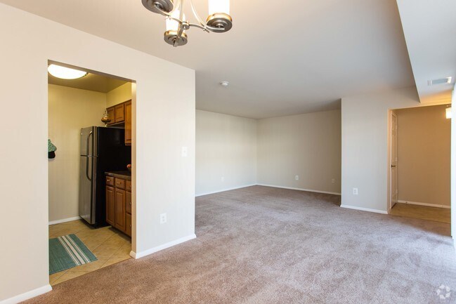 Photo - Round Hill Apartments of Chevy Chase