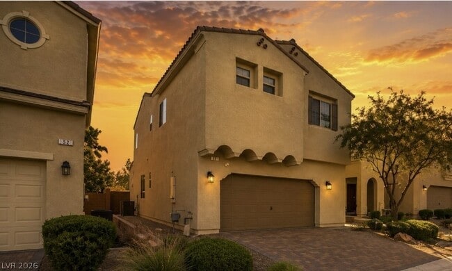 Photo - 32 Lily Grove Rd