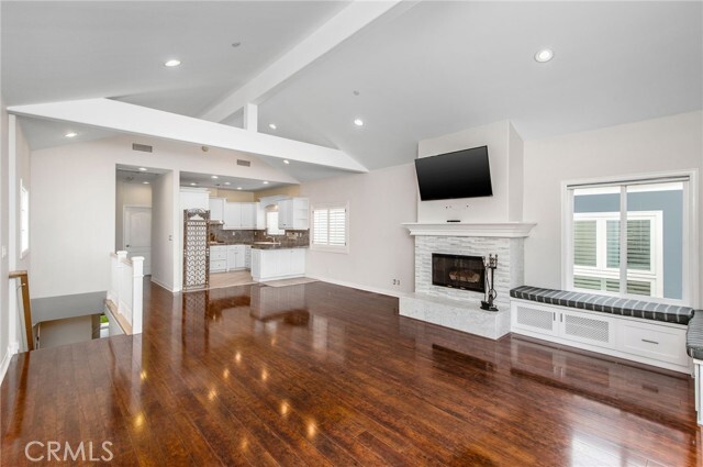 Photo - 1720 Carlson Ln