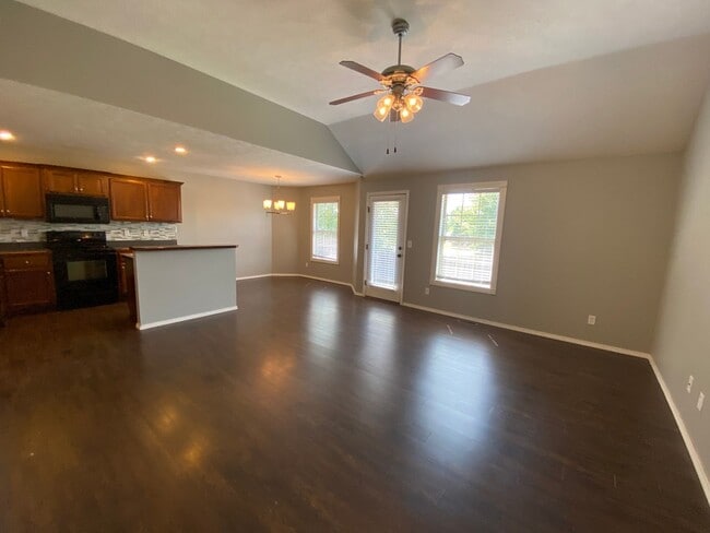 Photo - 4382 W Loren St