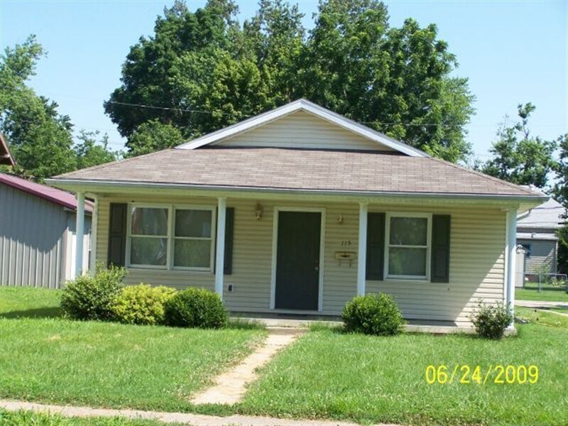 Photo - 115 W 18th St