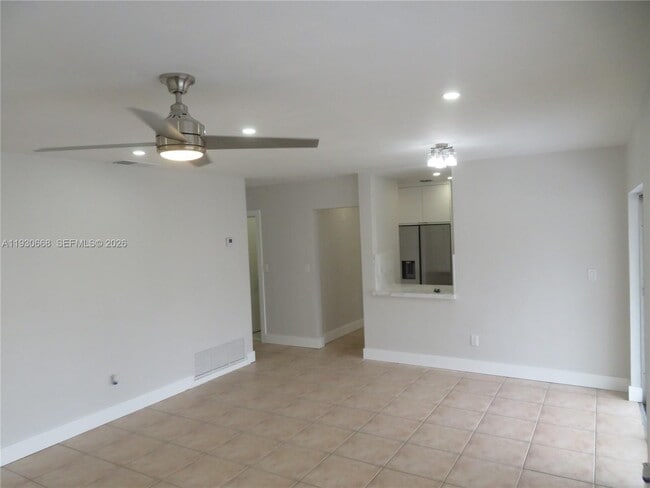 Photo - 7328 Miami Lakeway S