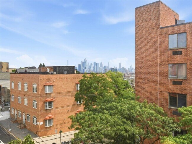 Photo - 193 Ogden Ave. Unit 4E