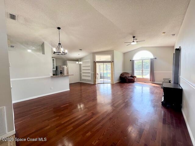 Photo - 8045 Bracken Ln