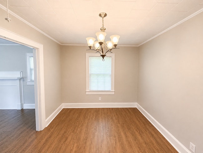 Photo - 406 Somers Ave