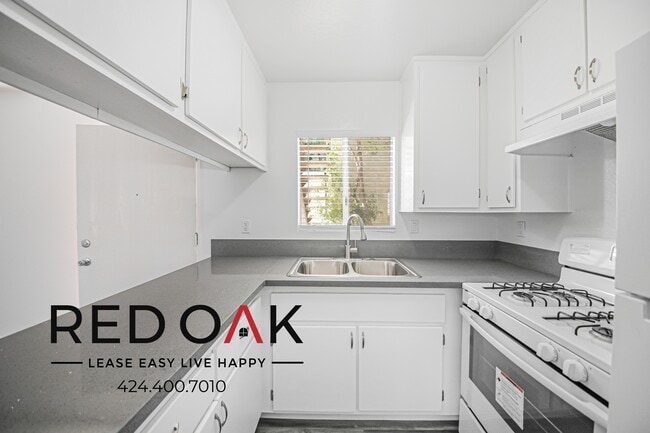 Photo - 1669 W 261st St Unit 7