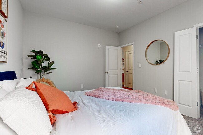2BR - 1BA, 1127SF