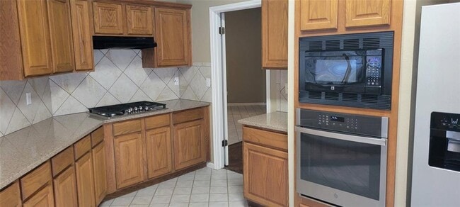 Photo - 6929 Auckland Dr