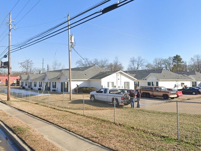 Photo - 235 E Stoner Ave Unit #235