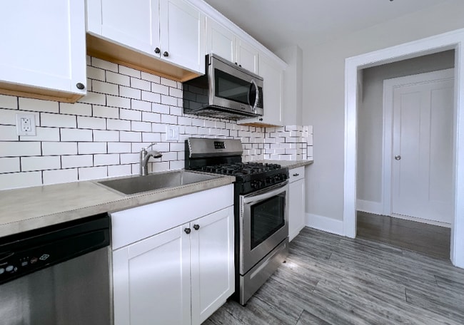 Photo - 4400 Devonshire Rd Unit 2