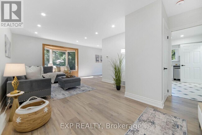 Photo - 1487 Beckworth Ave