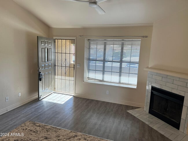 Photo - 5704 E Aire Libre Ave Unit 2049