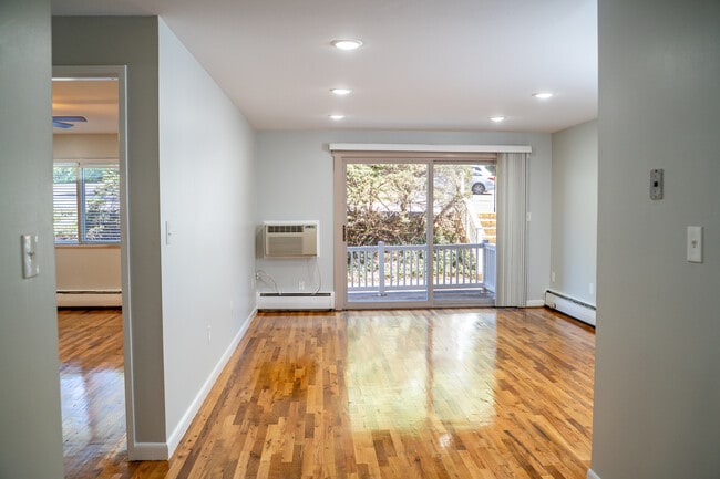 Kenmore Apartments