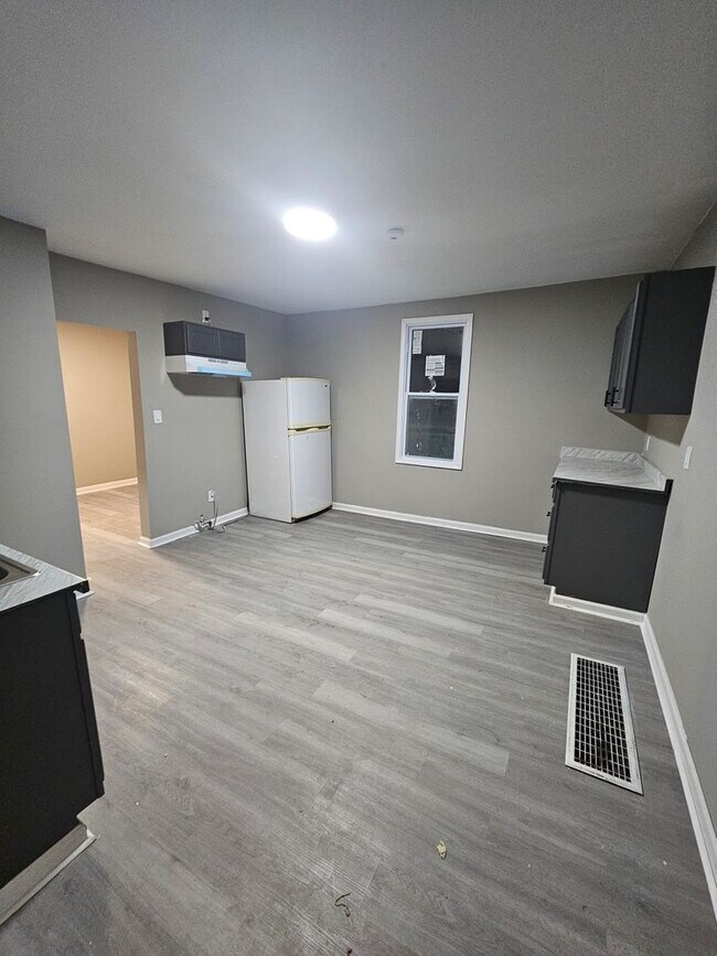 Photo - 2365 N 20th St Unit 2365 - Lower