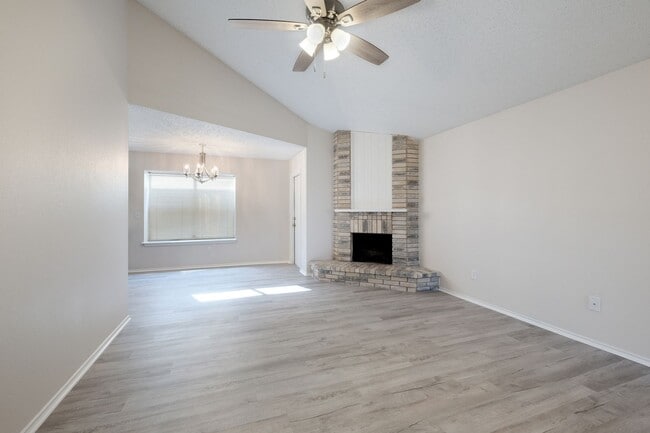 Photo - Charming 3-Bedroom Near Randolph AFB