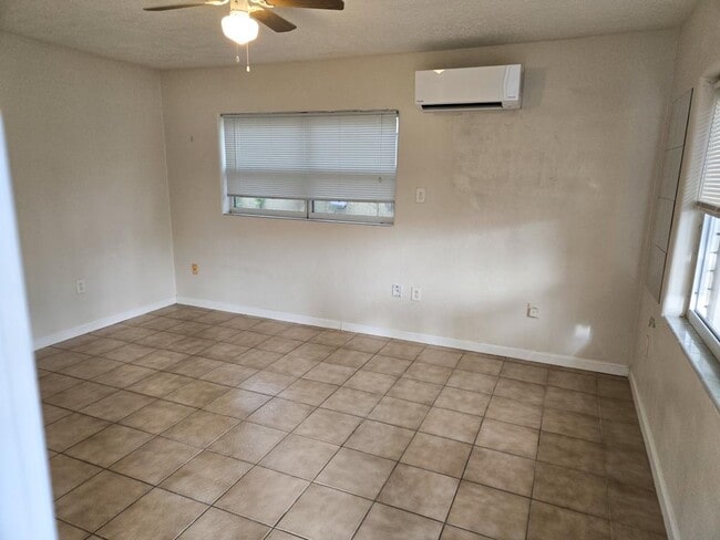 Photo - 2619 Marble Ave