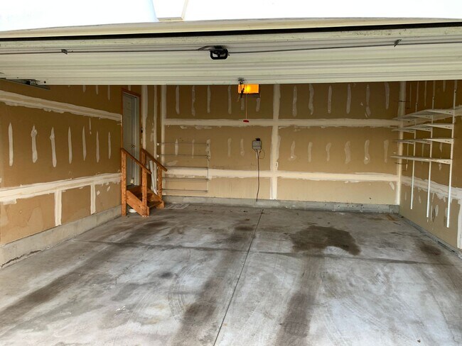 Photo - Beautiful Single Family For Rent NOW! Must...