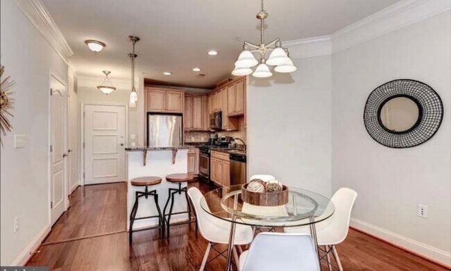 Photo - 1451 Belmont St NW Unidad 320