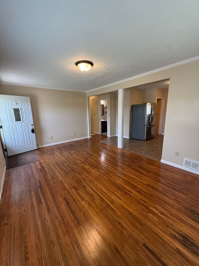 Photo - House available for rent