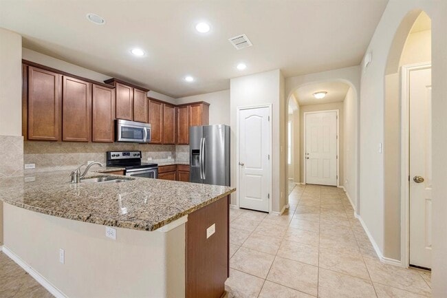 Photo - 18712 Mangan Way