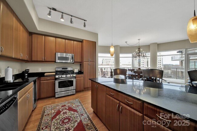 Photo - 4620 Piedmont Row Dr Unit 613