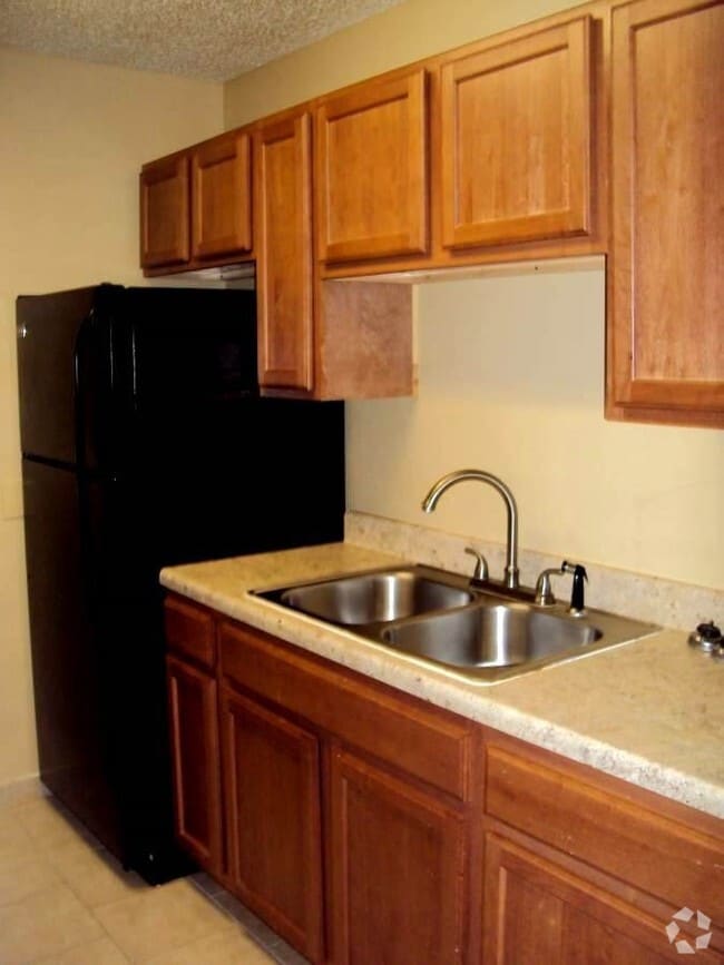Kitchen - Brookview Duplex 6822