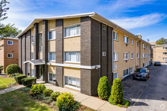 Photo - 421 S. Elmwood Ave.