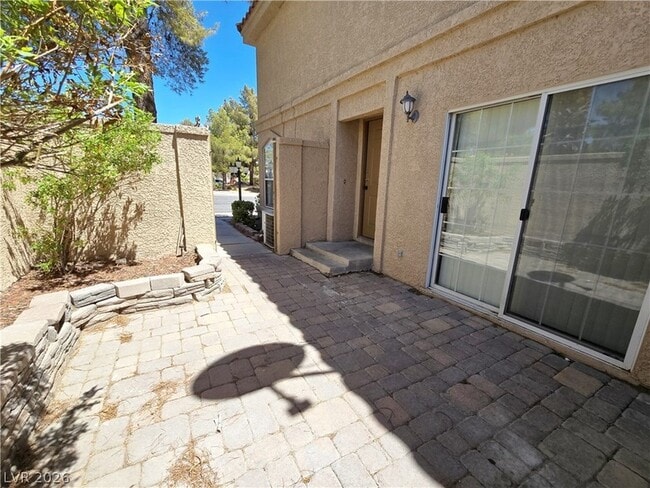 Photo - 2817 Crystal Lantern Dr