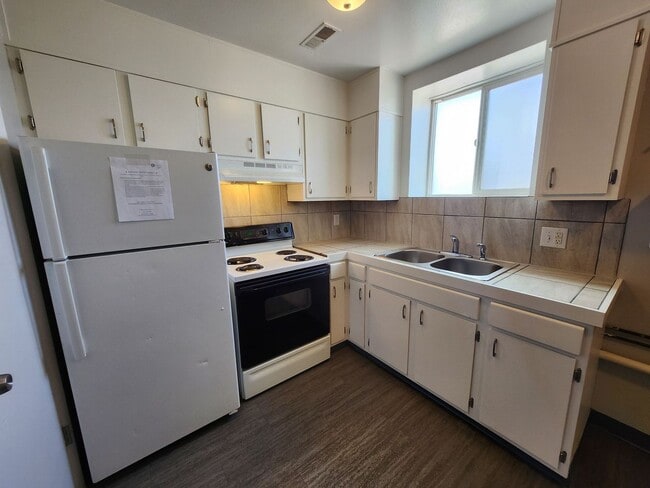 Photo - 3501 Baltimore Ave Unit 3