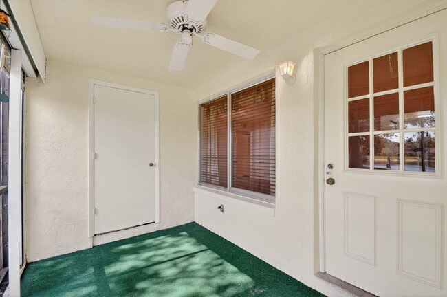 Photo - 4996 Sable Pine Cir Unit C1