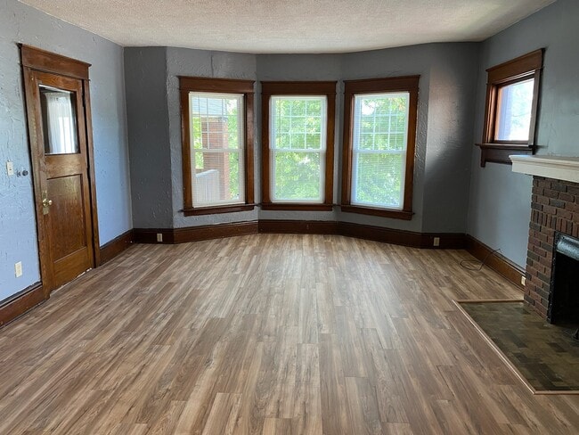 Photo - 645 W 8th St Unit 645 West 8th Street