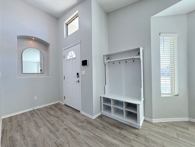 Photo - Beautiful 3 Bed 2 Bath with Refrig A/C!