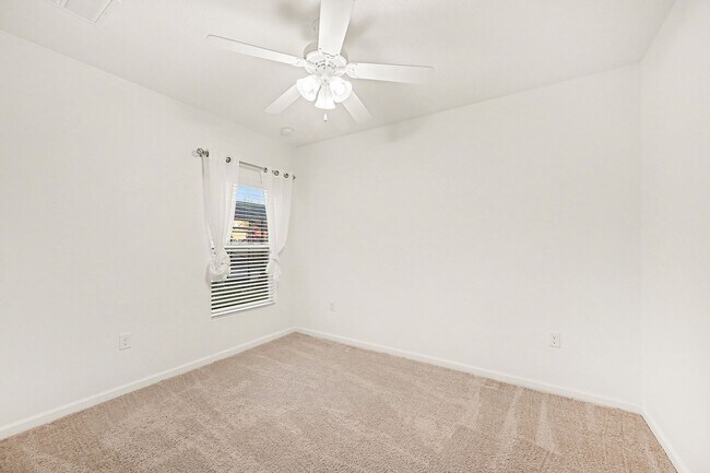 Photo - 1928 Attilburgh Blvd