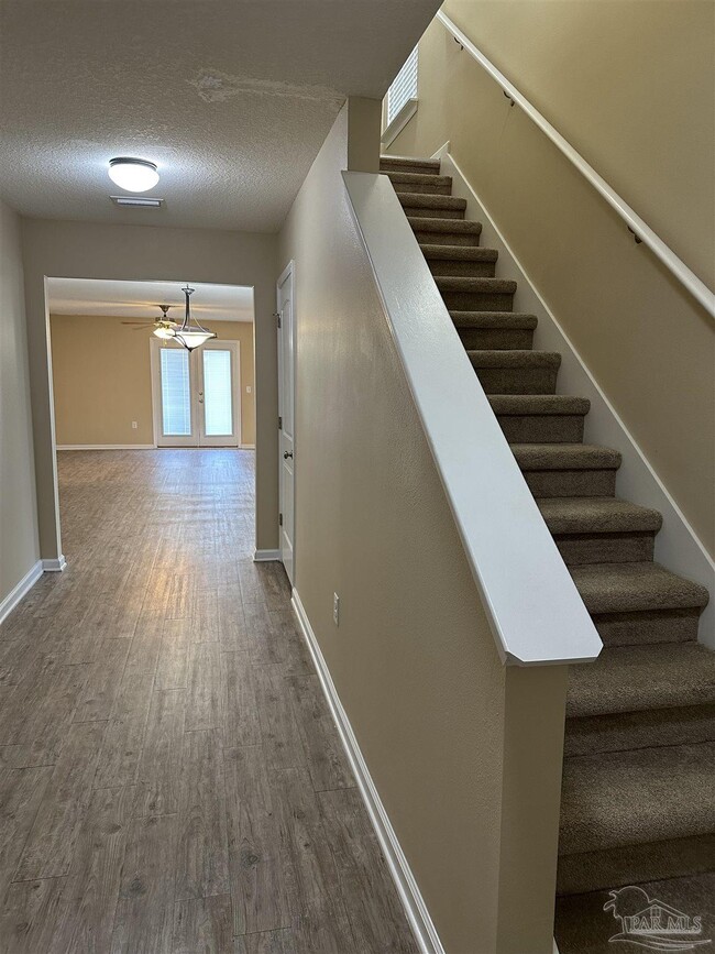 Photo - 6482 Flora Court