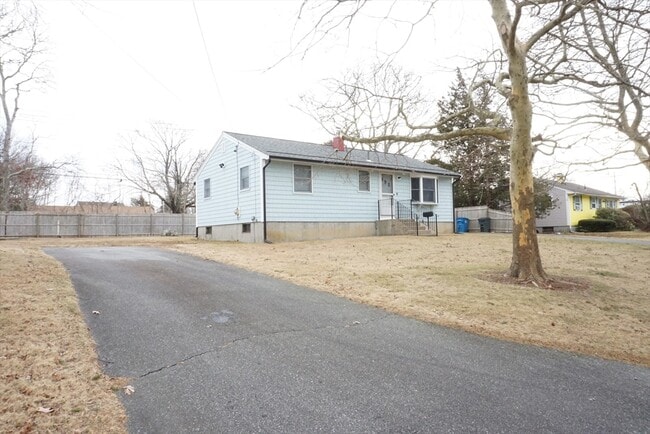 Photo - 21 Heritage Cir