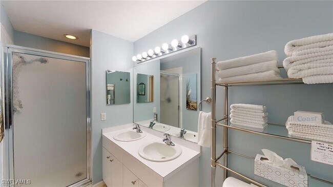 Building Photo - 2700 Cypress Trace Cir Unit 3122