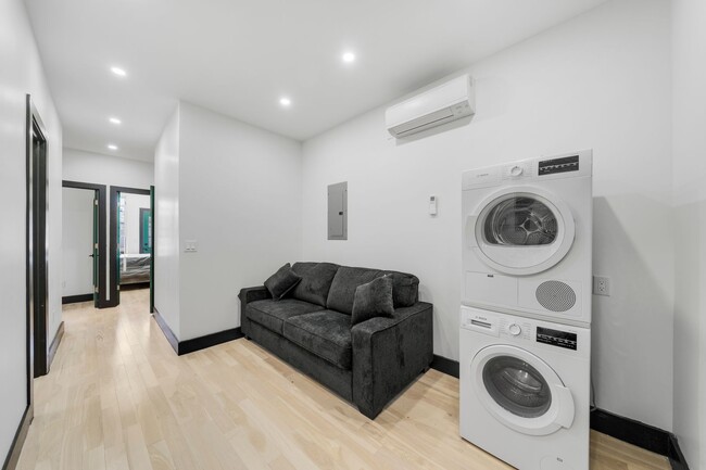 Photo - 2458 Lorillard Pl Unit 2