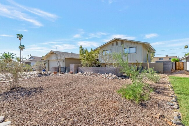 Photo - Amazing 6 Bed remodeled house at ASU