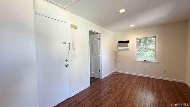 Photo - 64 Pine Hollow Rd Unit 2