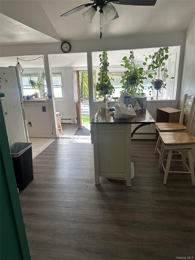 Photo - 171 Lake Shore Dr