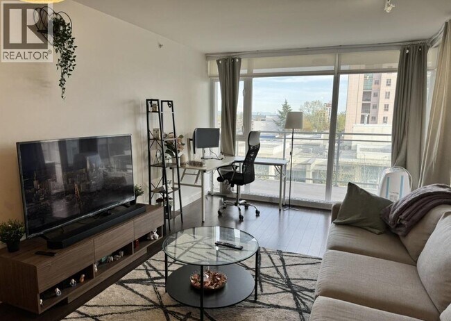 Photo - 608 Belmont St Unit 602