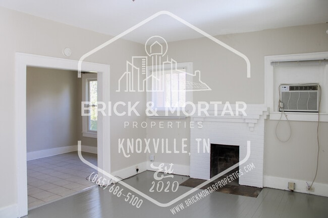 Photo - 1733 Allen Ave