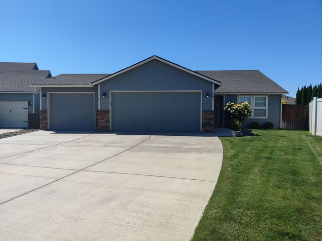 Great West Richland Location - Great West Richland Location House