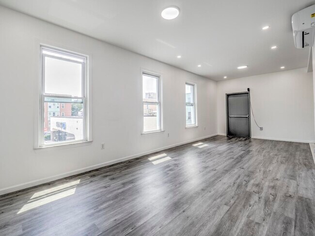 17 Kearny Ave Unidad 2