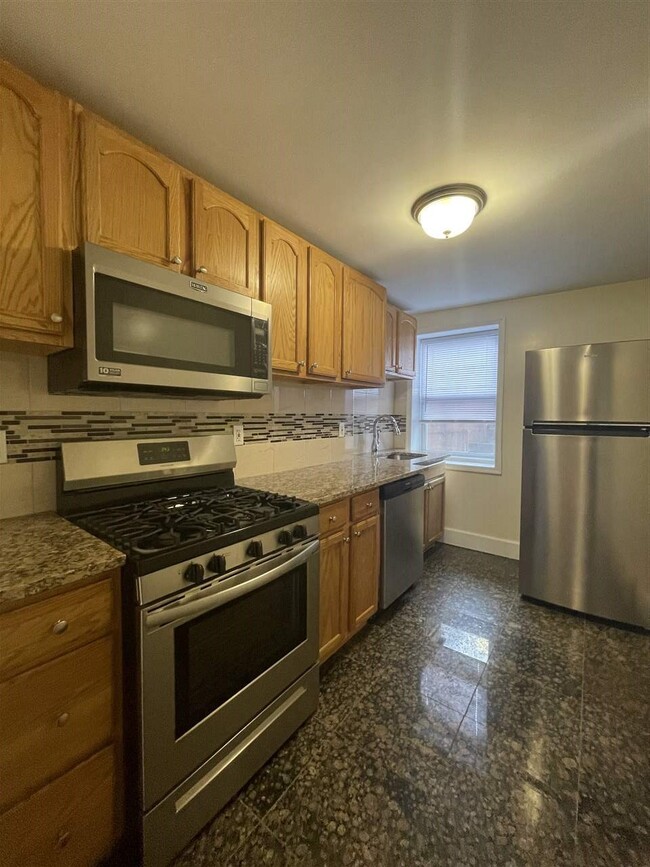 Photo - 204 Christopher Columbus Dr Condo Unit 1