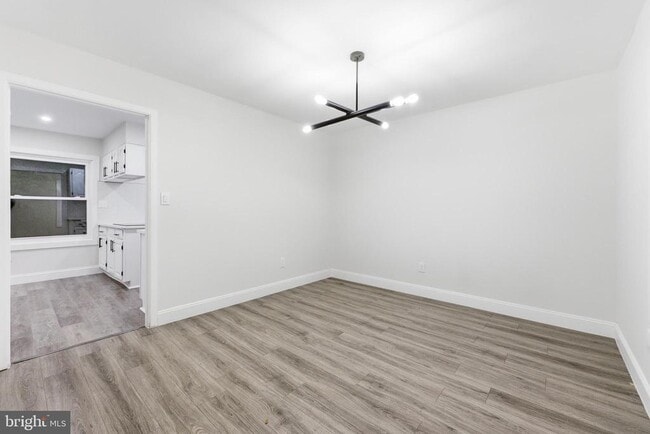 Photo - 27 Parkside Cir