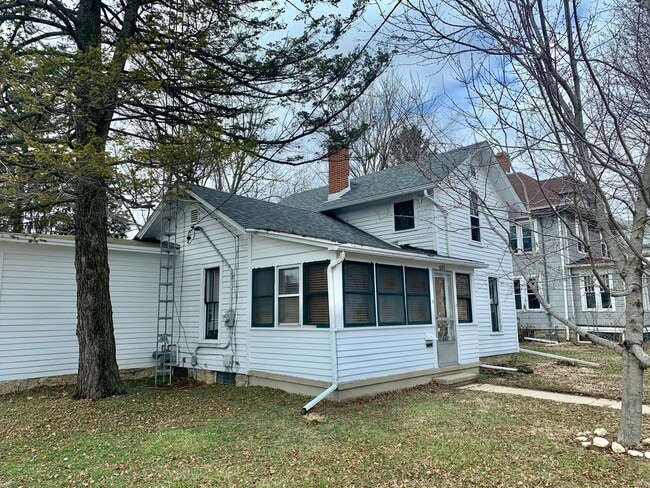 Photo - Pet Friendly 3 Bedroom Home