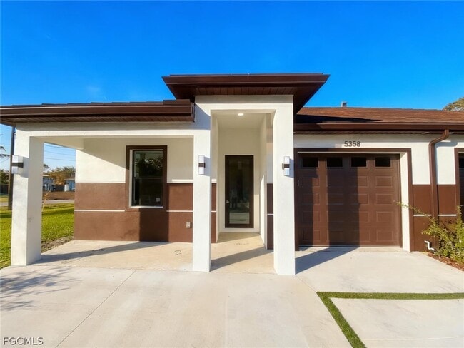 Photo - 5358 30th St SW